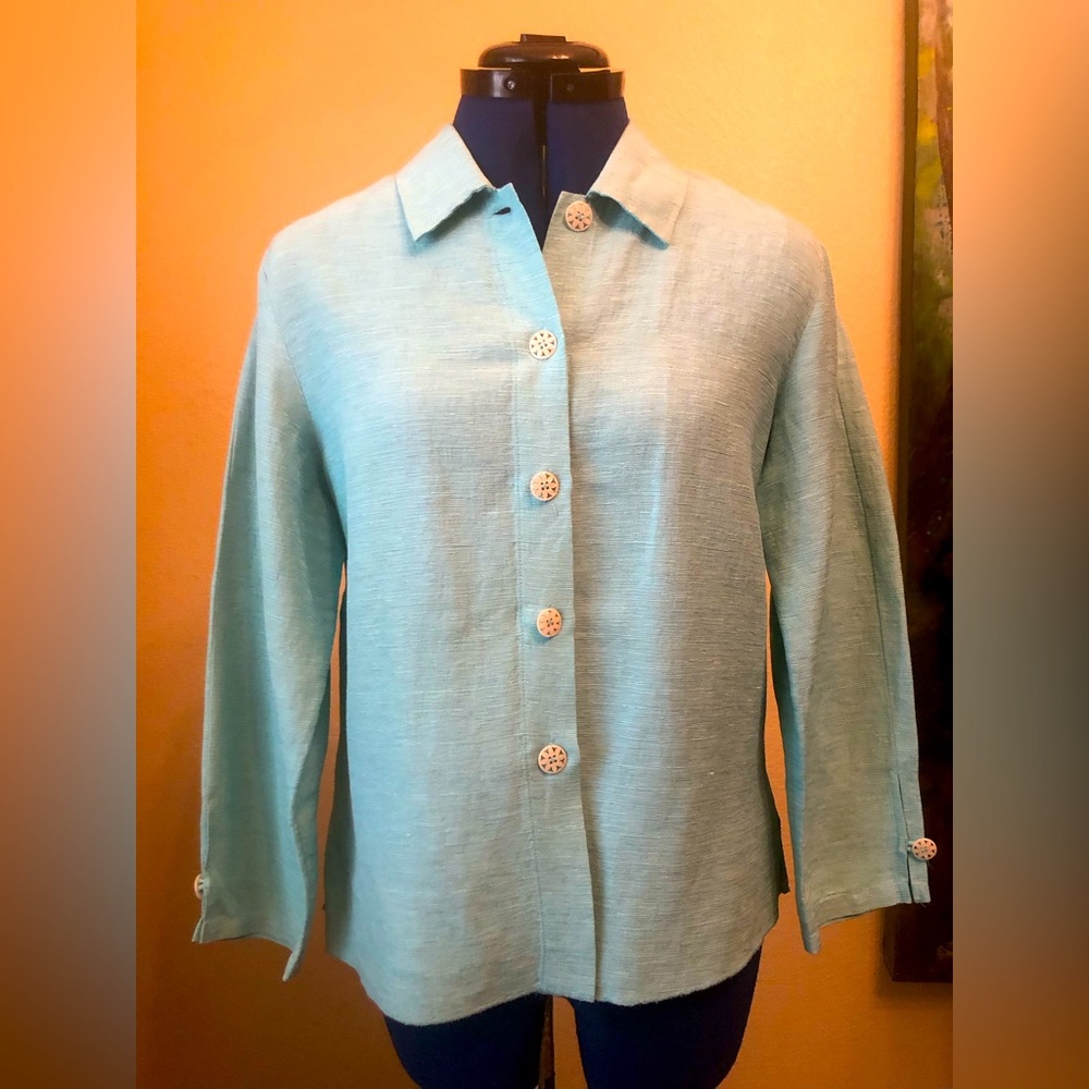 Blouse - light green. Size M